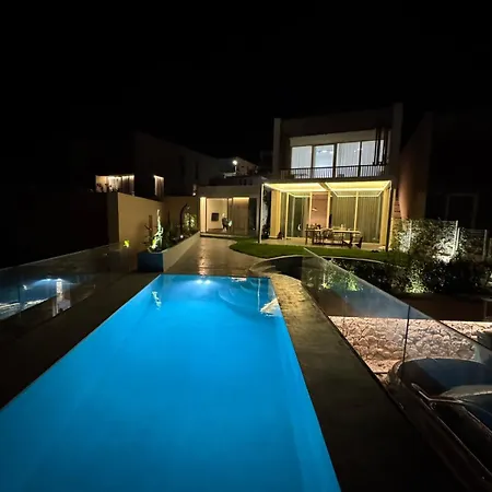 Even Greencoast Villa Paljasa