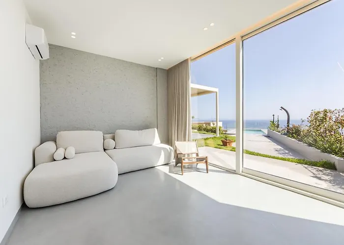 Even Greencoast Villa *