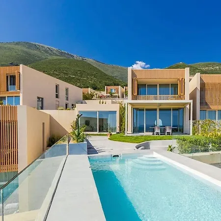 Even Greencoast Palasë